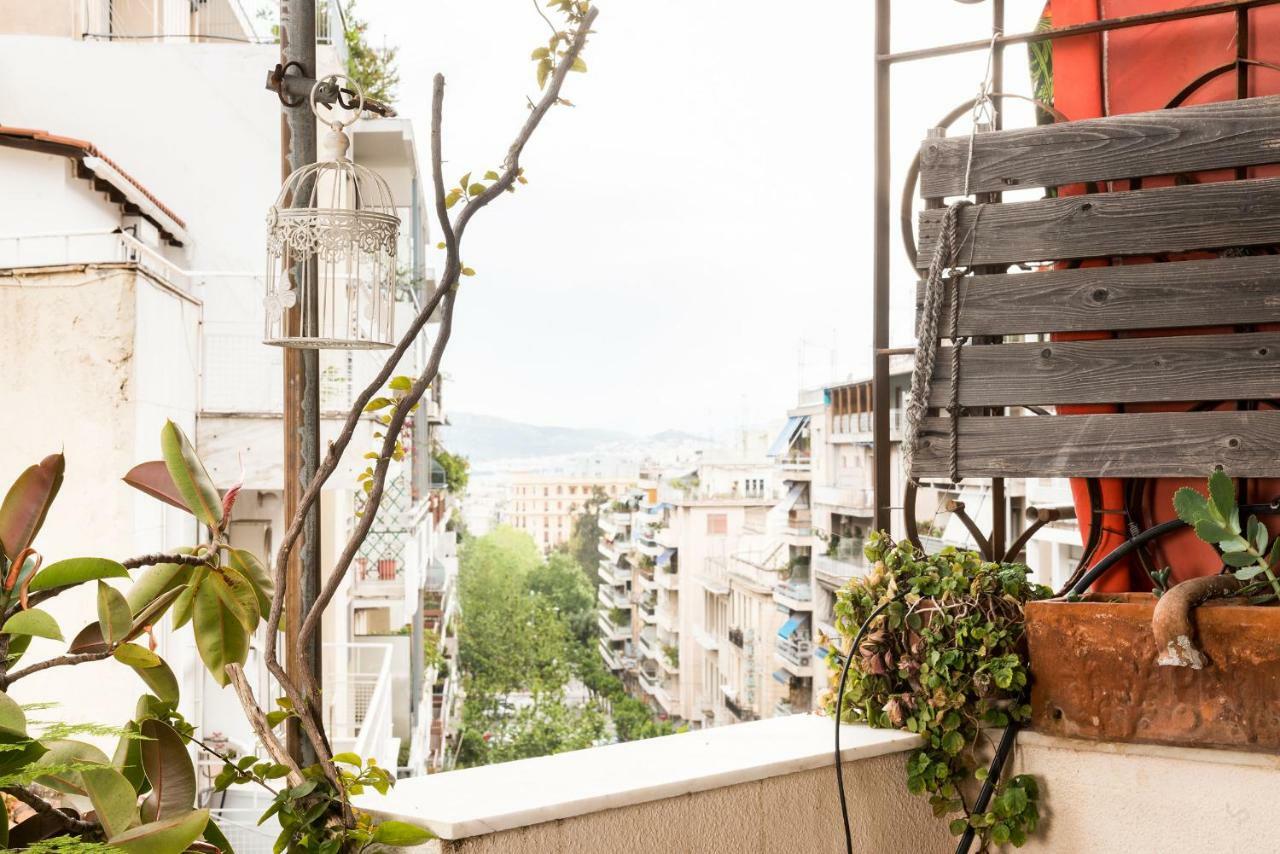 Stylish Flat With Veranda In The Heart Of Athens Exterior photo