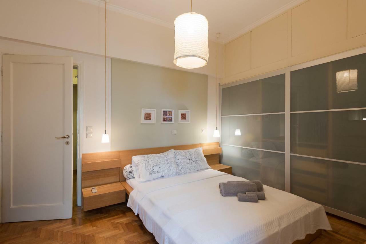 Stylish Flat With Veranda In The Heart Of Athens Exterior photo