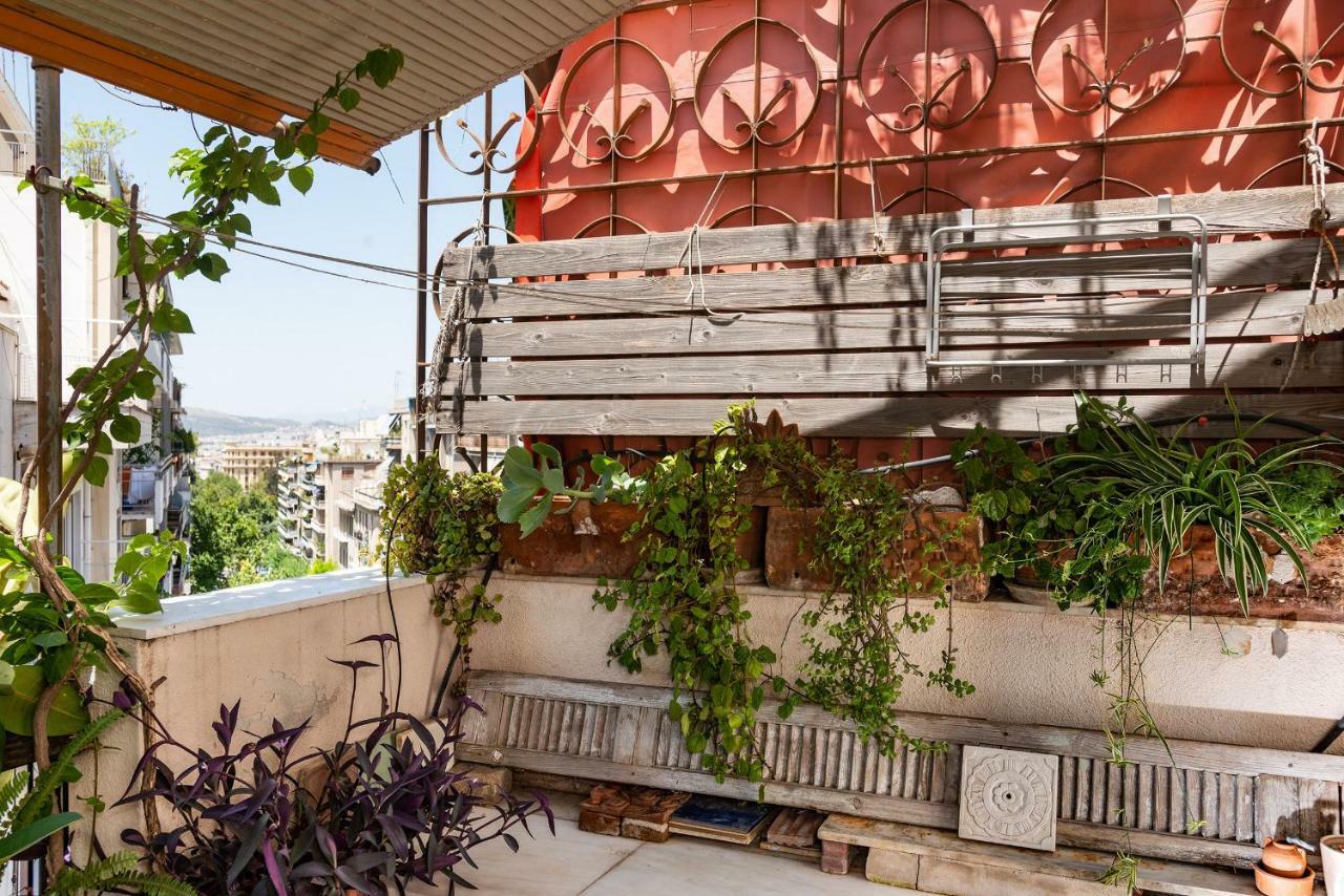 Stylish Flat With Veranda In The Heart Of Athens Exterior photo