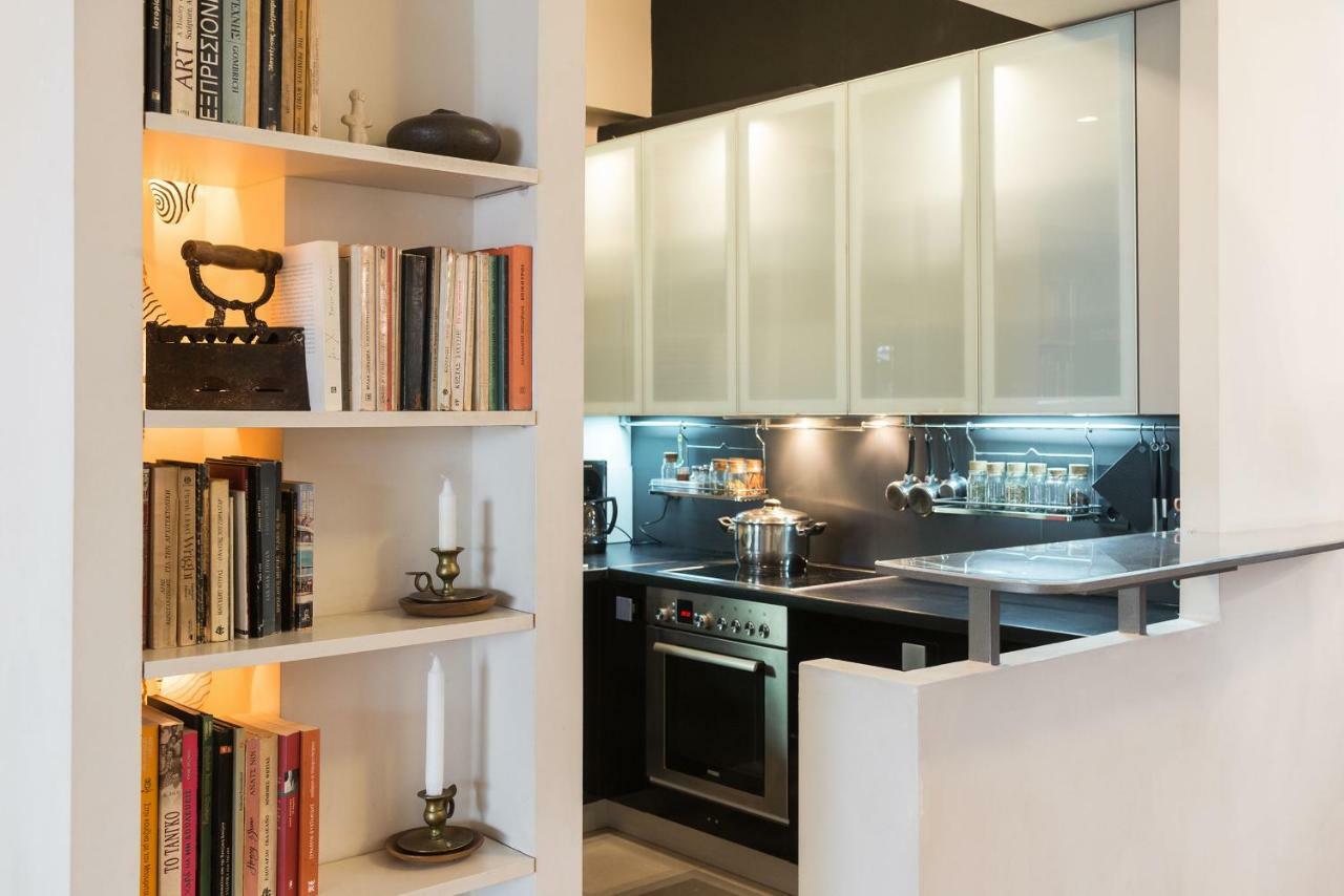 Stylish Flat With Veranda In The Heart Of Athens Exterior photo